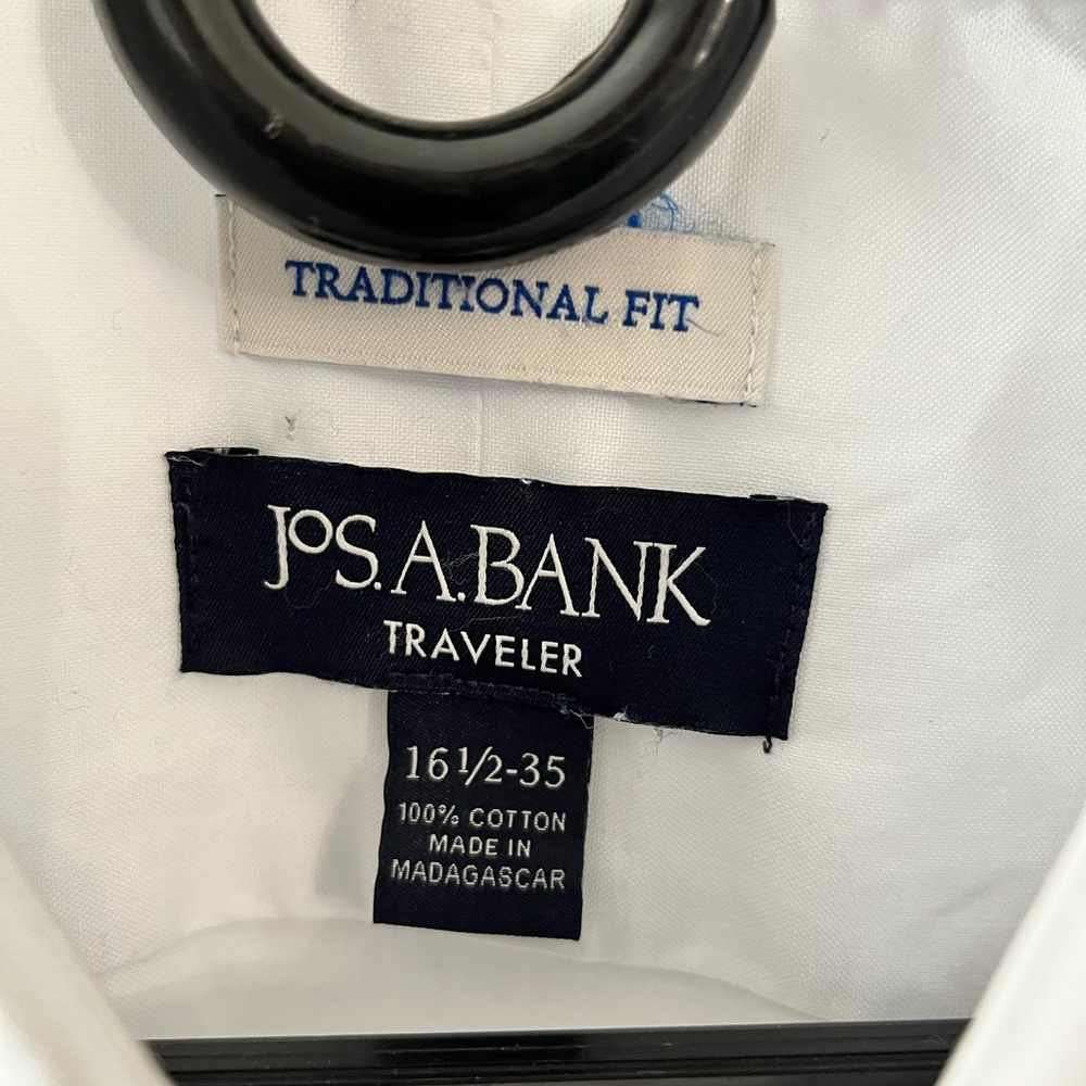 Jos. A. Bank White Dress Shirt - Traditional Fit 16.5 35